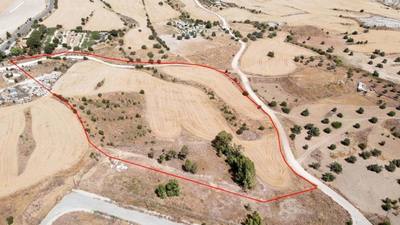 Shared residential field in Analiontas, Nicosia thumbnail 2