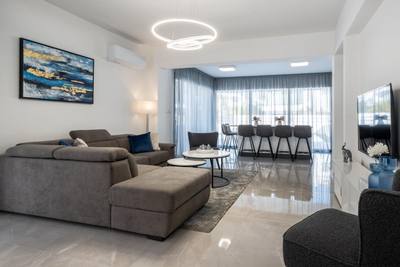 4 BR Detached house in Oroklini, Larnaca thumbnail 15