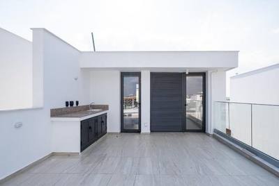 4 BR Detached house in Oroklini, Larnaca thumbnail 4