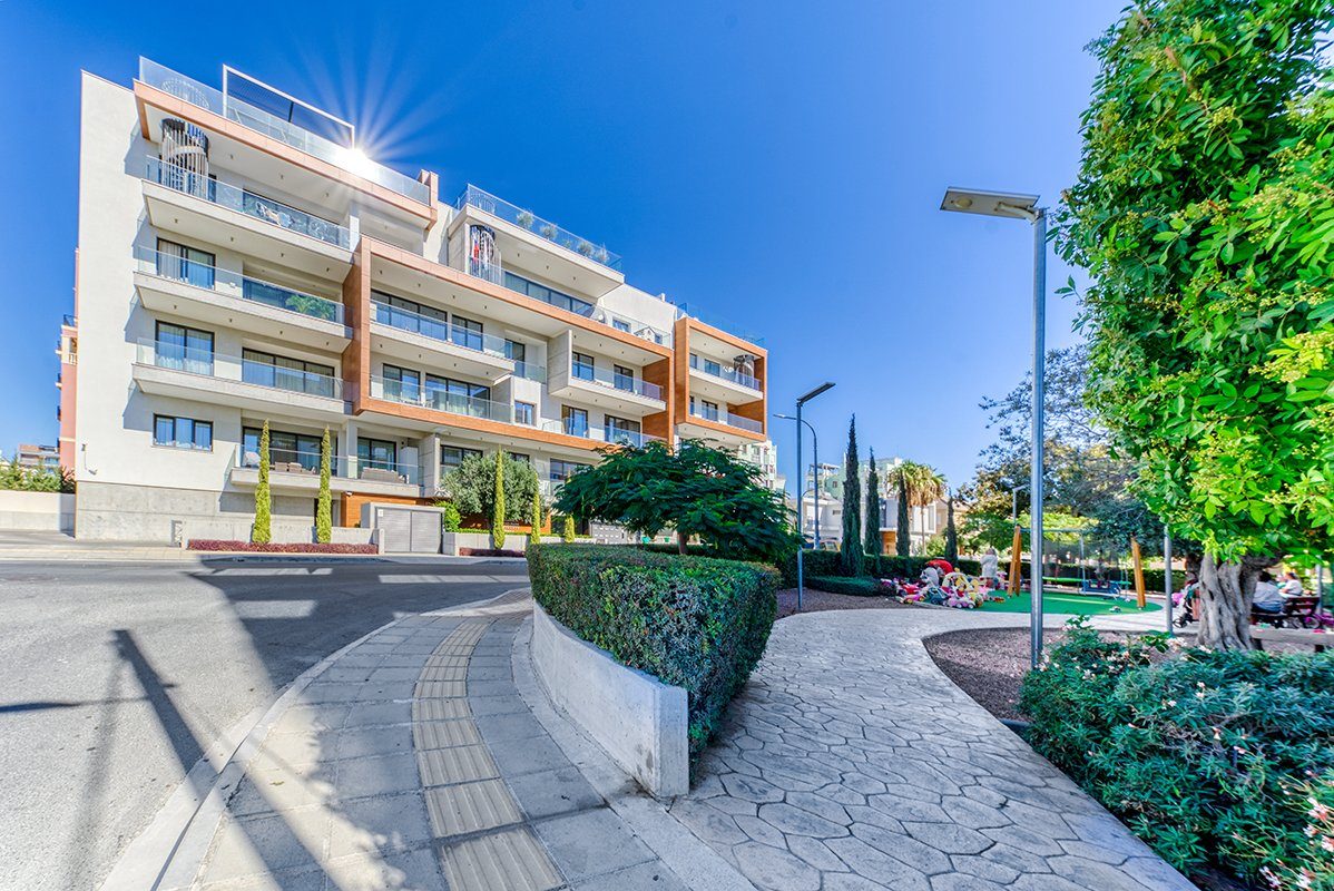 1 BR Apartment in Potamos Germasogeias, Limassol photo 16