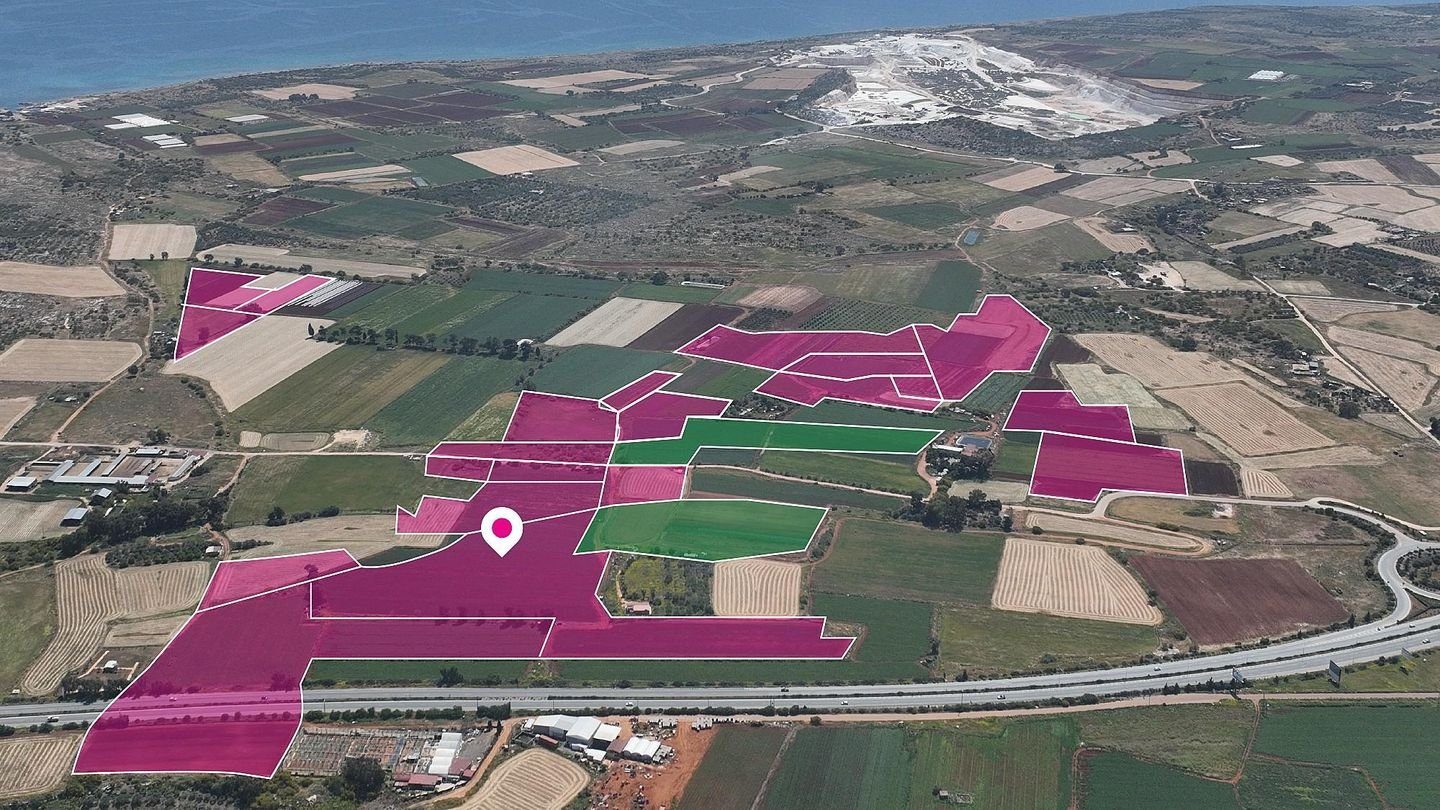 Development opportunity in 24 touristic fields located in Ammochostos, Liopetri photo 3