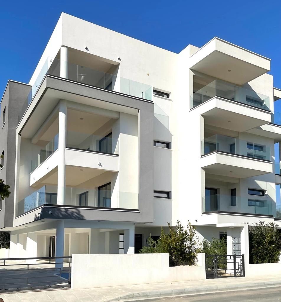3 BR Apartment in Limassol photo 1