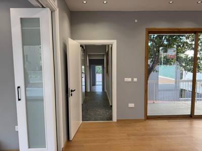 Fully renovated Office in Agios Georgios, Limassol thumbnail 3
