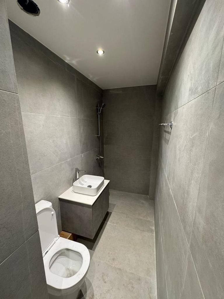 Fully renovated Office in Agios Georgios, Limassol photo 19