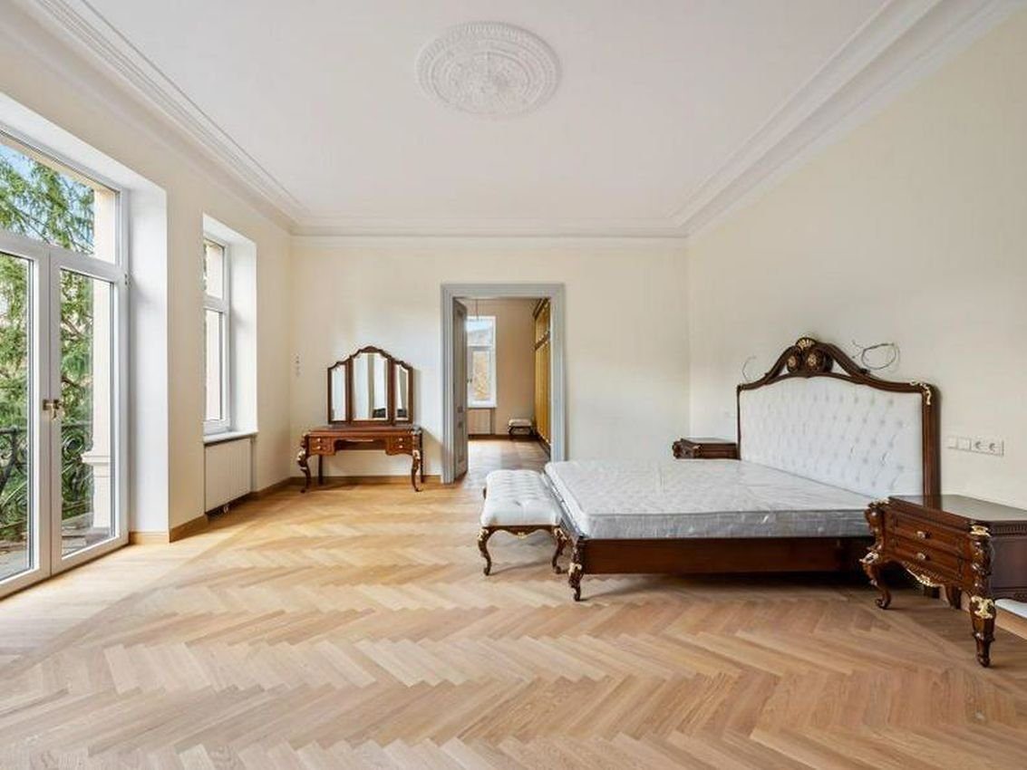 4 BR Unique Villa in Baden-Baden, Germany photo 7