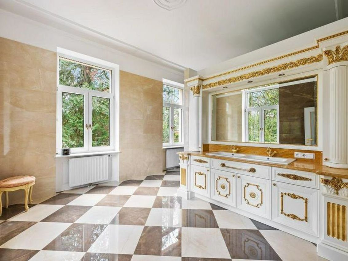 4 BR Unique Villa in Baden-Baden, Germany photo 15