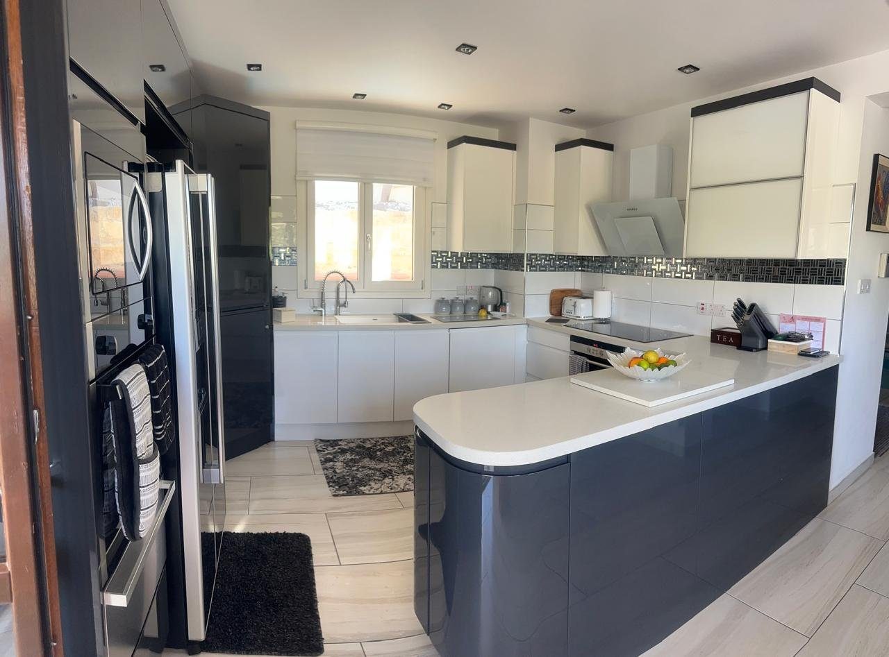 3 BR Villa in Kouklia, Paphos — photo 2