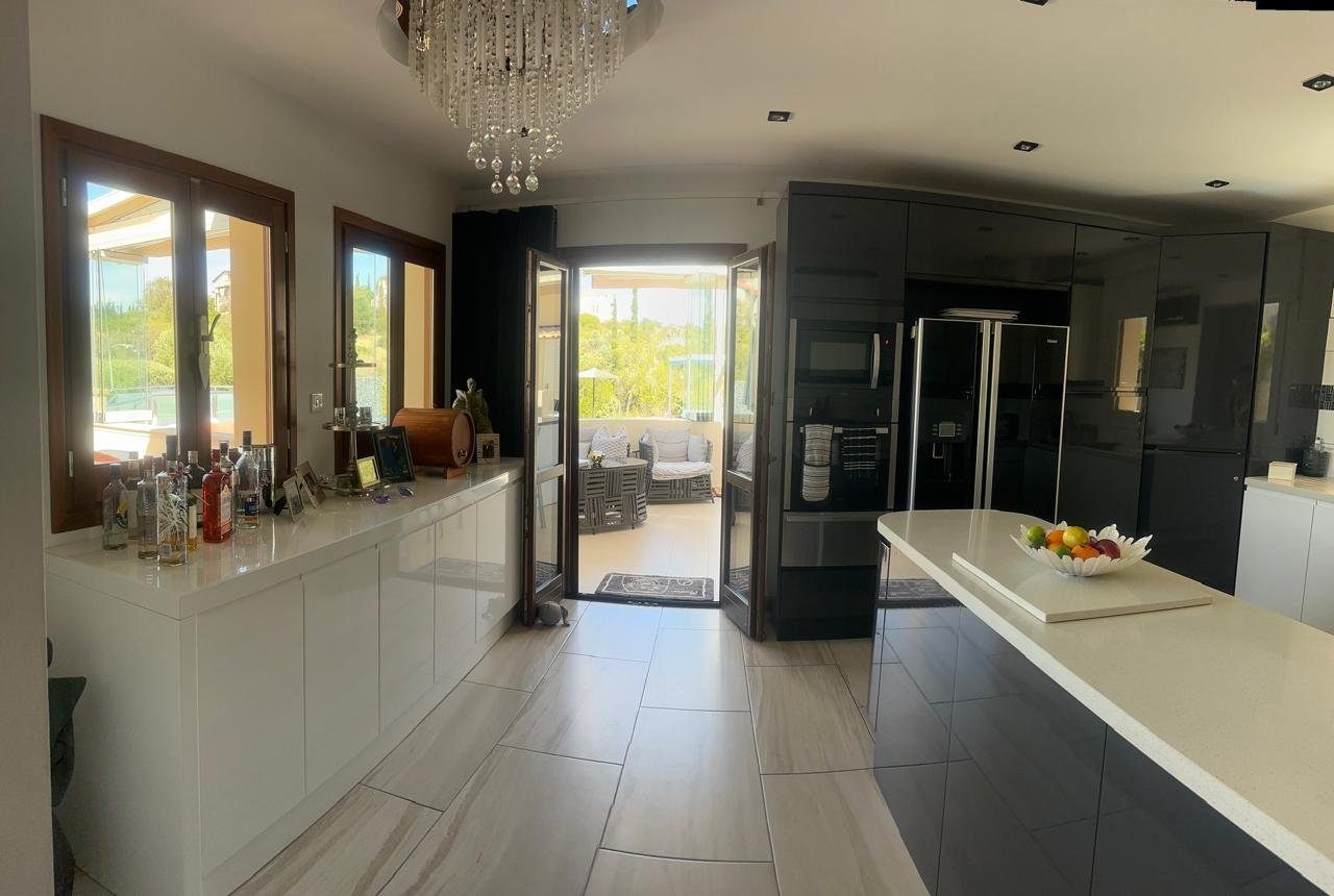 3 BR Villa in Kouklia, Paphos — photo 4