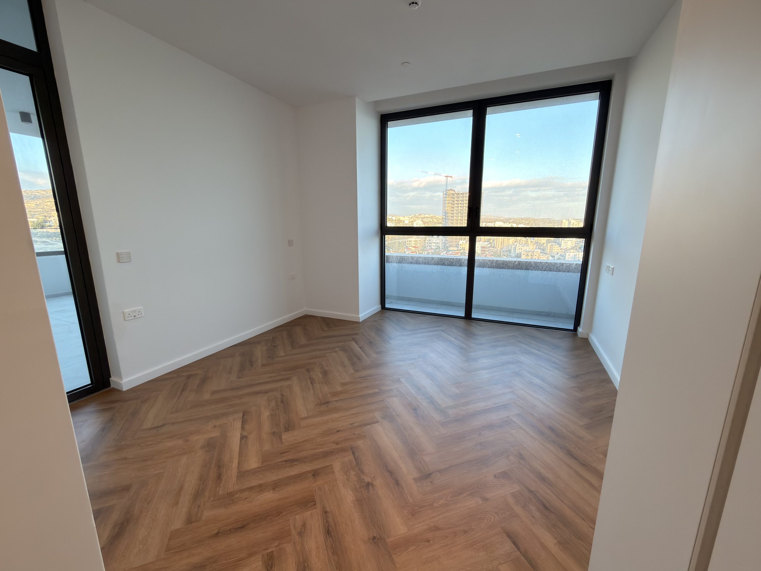 2 BR Apartment in Agios Tychonas, Limassol photo 7