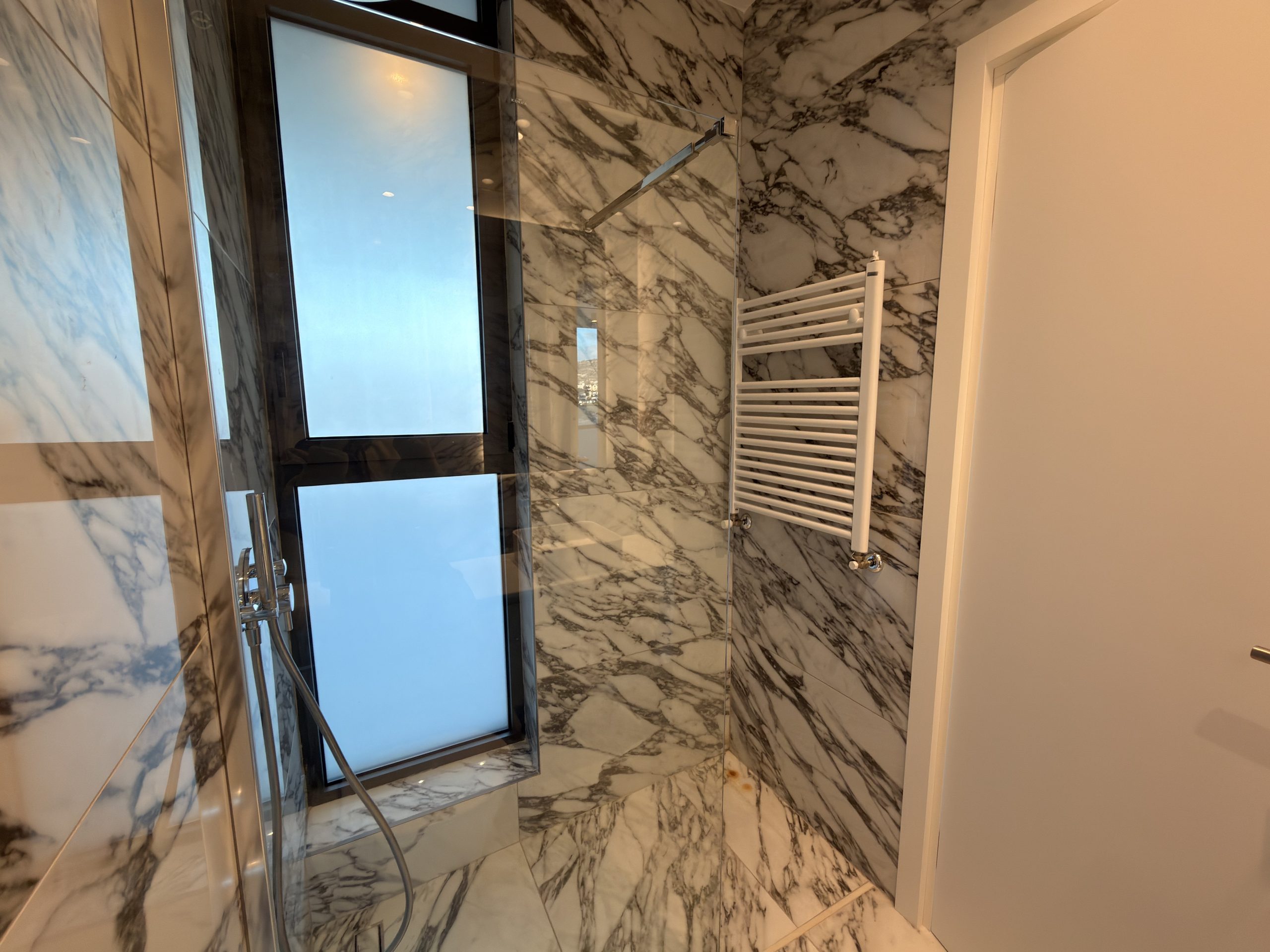 2 BR Apartment in Agios Tychonas, Limassol photo 14