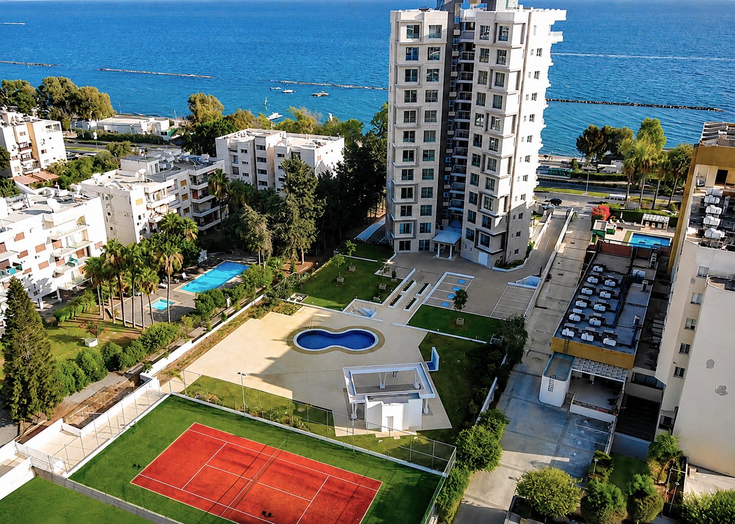 3 BR Apartment in Agios Tychonas, Limassol photo 16