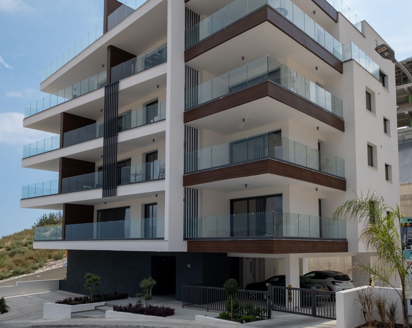 2 BR Apartment in Germasogeia, Limassol photo 1