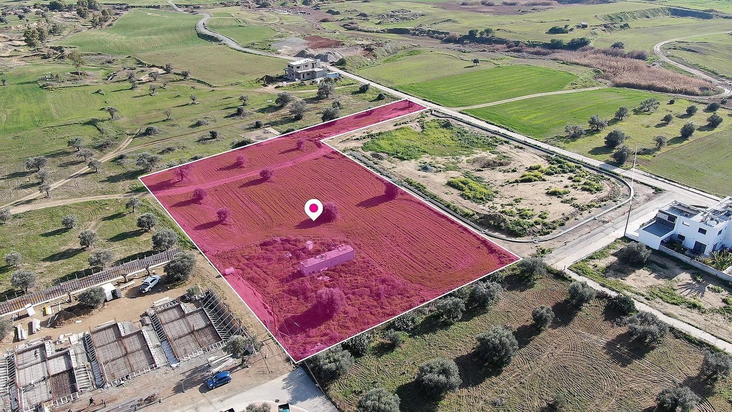 Share of Field in Tseri, Nicosia photo 1