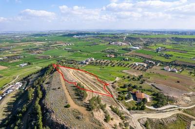 Residential field in Pera, Nicosia thumbnail 3