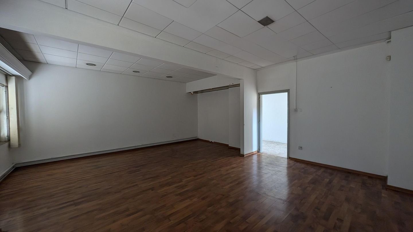Building with Showroom in Kaimakli, Nicosia photo 41