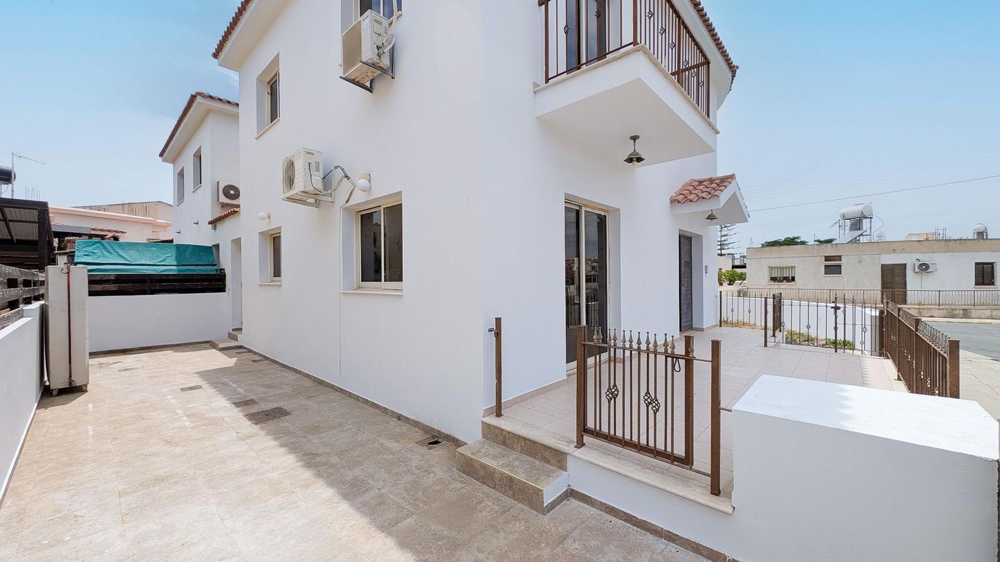 Three-Bedroom House in Apostolos Loukas Quarter, Aradippou, Larnaca photo 20