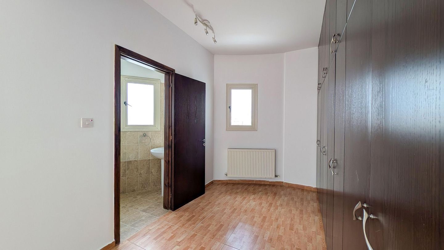 Three-Bedroom House in Apostolos Loukas Quarter, Aradippou, Larnaca photo 24