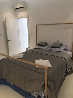 3 BR Penthouse in Arch Makarios III, Larnaca thumbnail 14