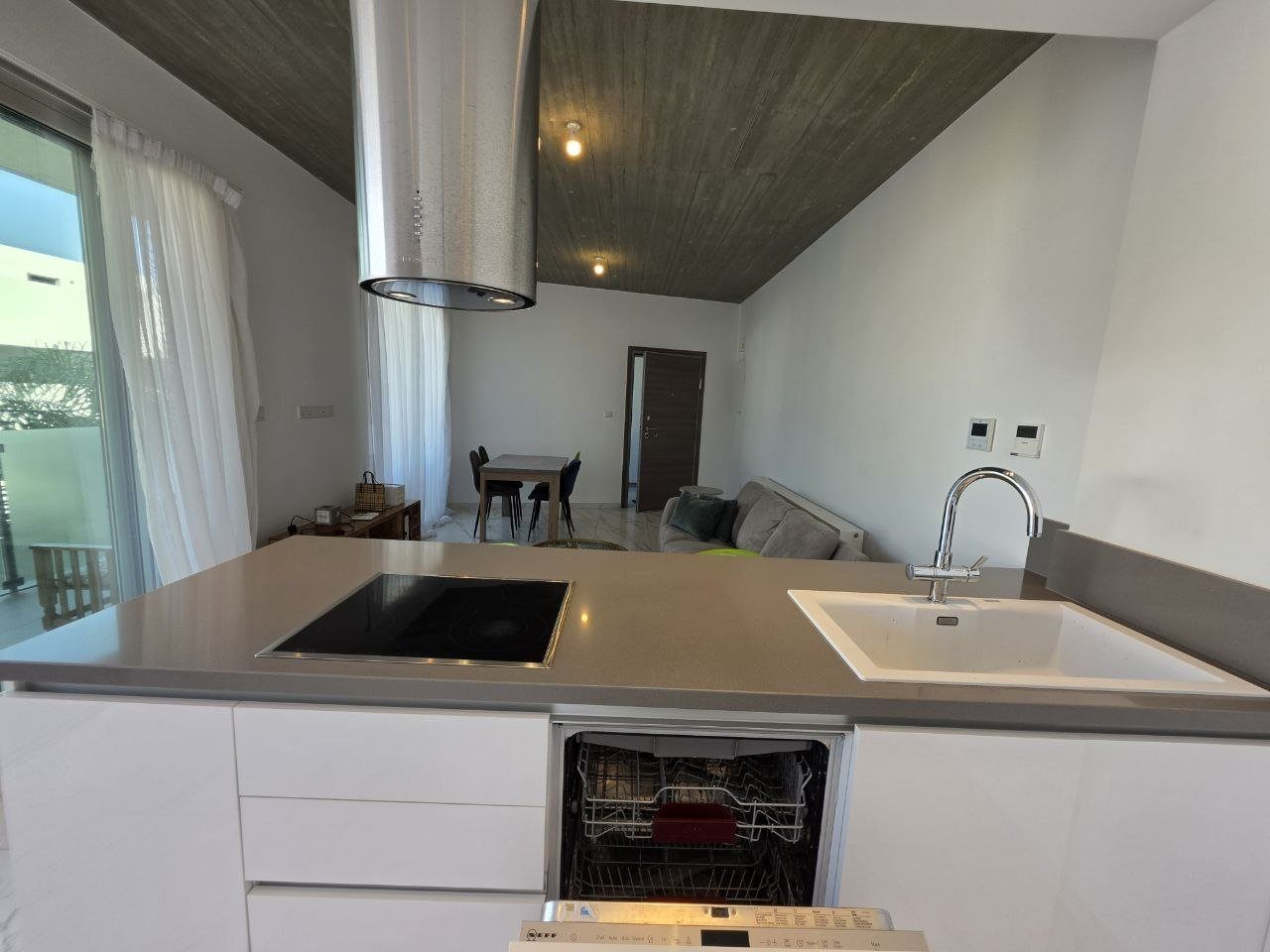 2 BR Apartment in Agia Fyla, Limassol photo 5