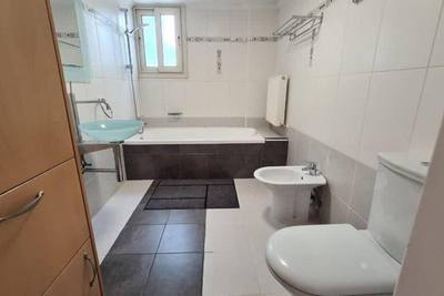 5 BR Villa in Kalo Chorio, Limassol thumbnail 10