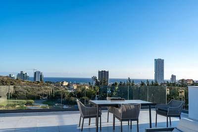 2 BR Penthouse in Mouttagiaka, Limassol thumbnail 15