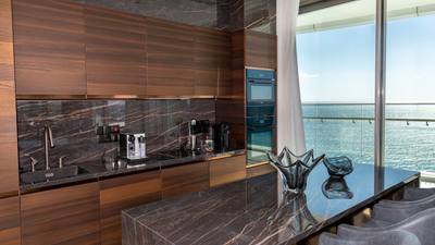 4 BR Penthouse in Germasogeia, Limassol thumbnail 7
