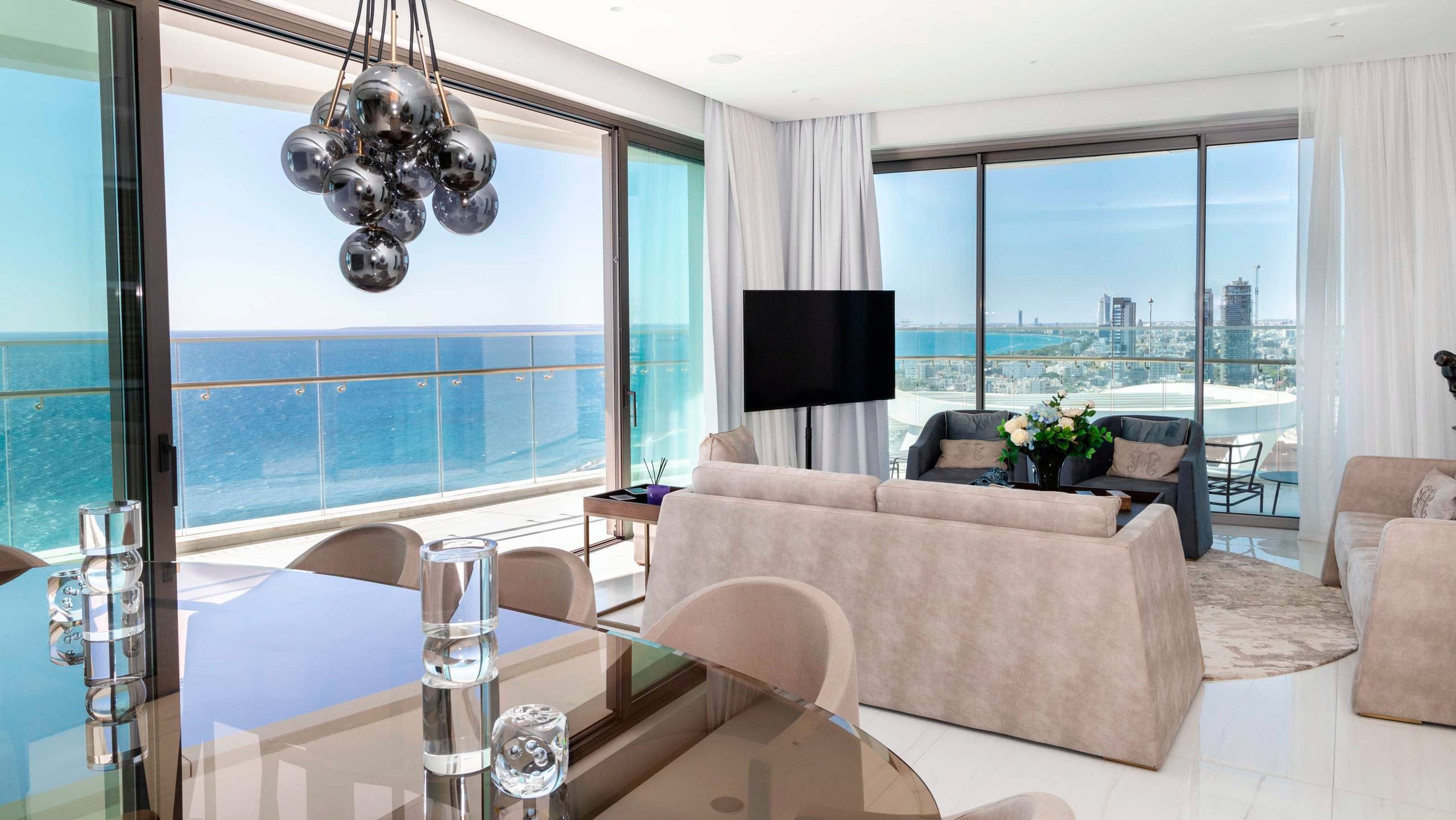4 BR Penthouse in Germasogeia, Limassol photo 1