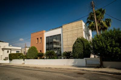 5 BR Villa with Independent Studio & Sea Views in Agia Fyla, Limassol thumbnail 1