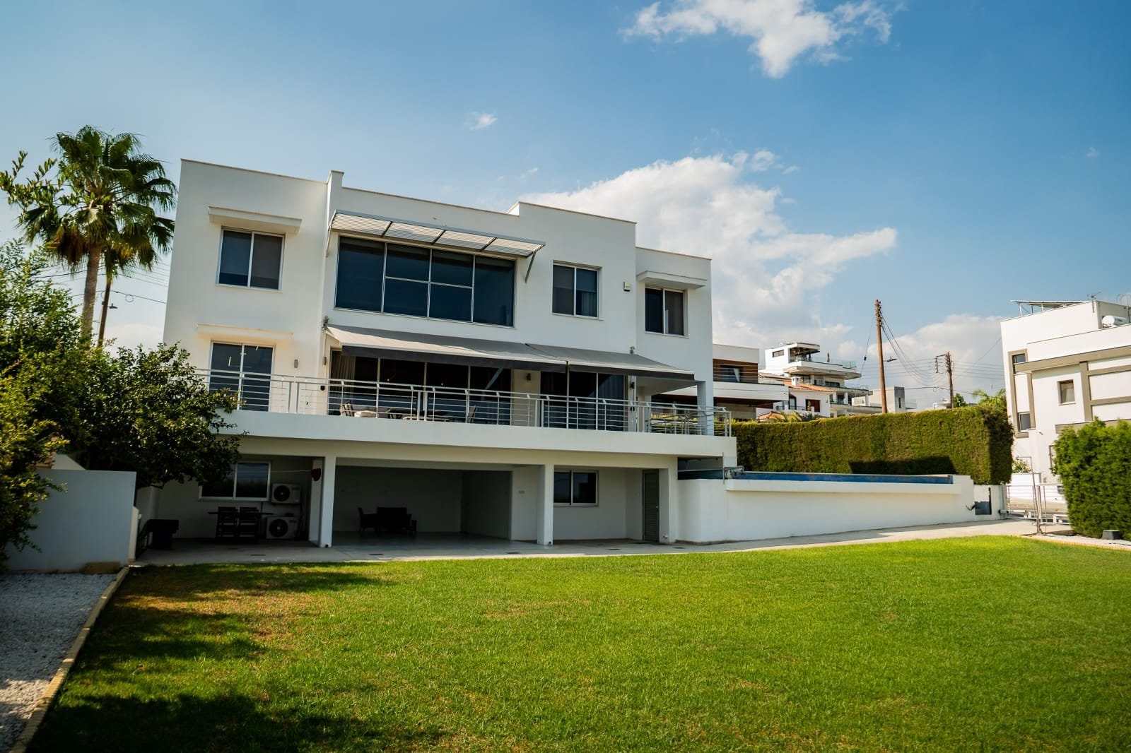 5 BR Villa with Independent Studio & Sea Views in Agia Fyla, Limassol photo 21