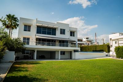5 BR Villa with Independent Studio & Sea Views in Agia Fyla, Limassol thumbnail 21