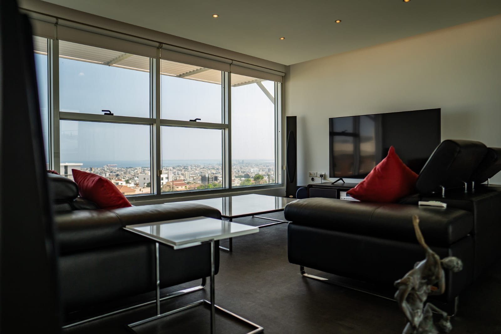 5 BR Villa with Independent Studio & Sea Views in Agia Fyla, Limassol — photo 8