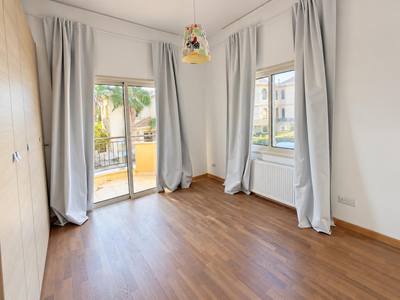 5 BR Villa with Private Swimming Pool in Agios Tychonas, Limassol thumbnail 7