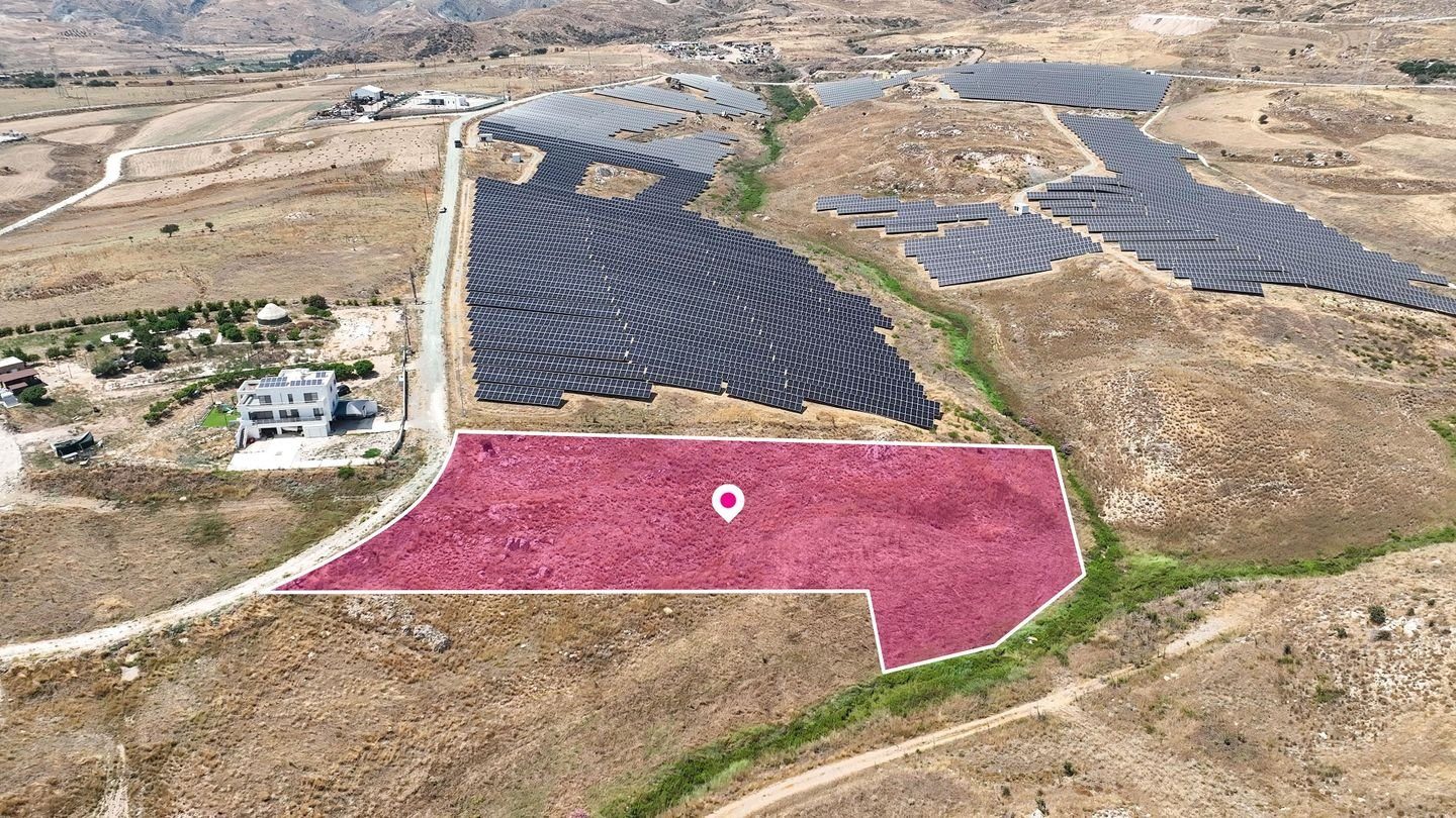 Agricultural Field in Anarita, Paphos photo 1