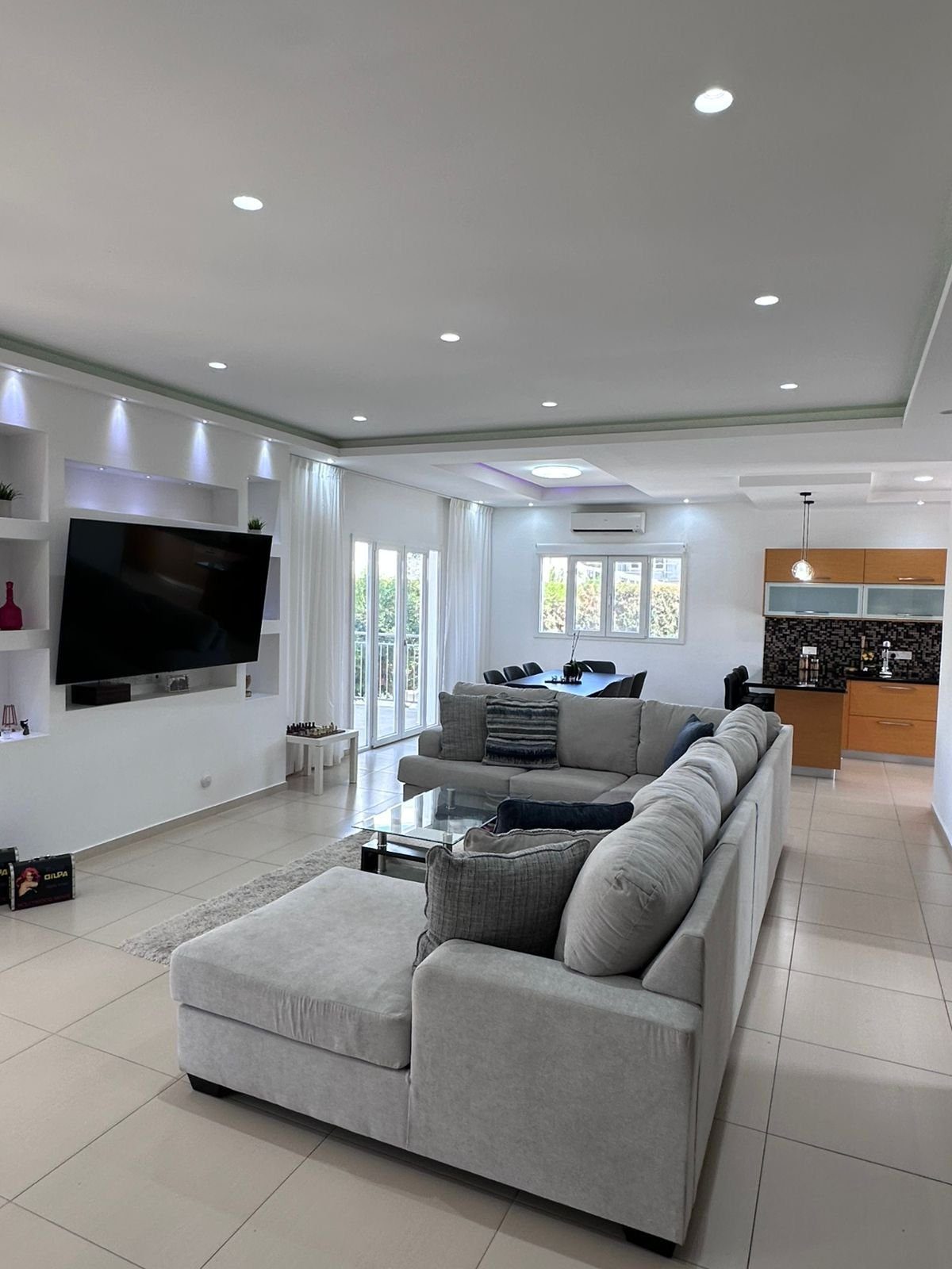 5 BR Villa in Agios Tychonas, Limassol — photo 4