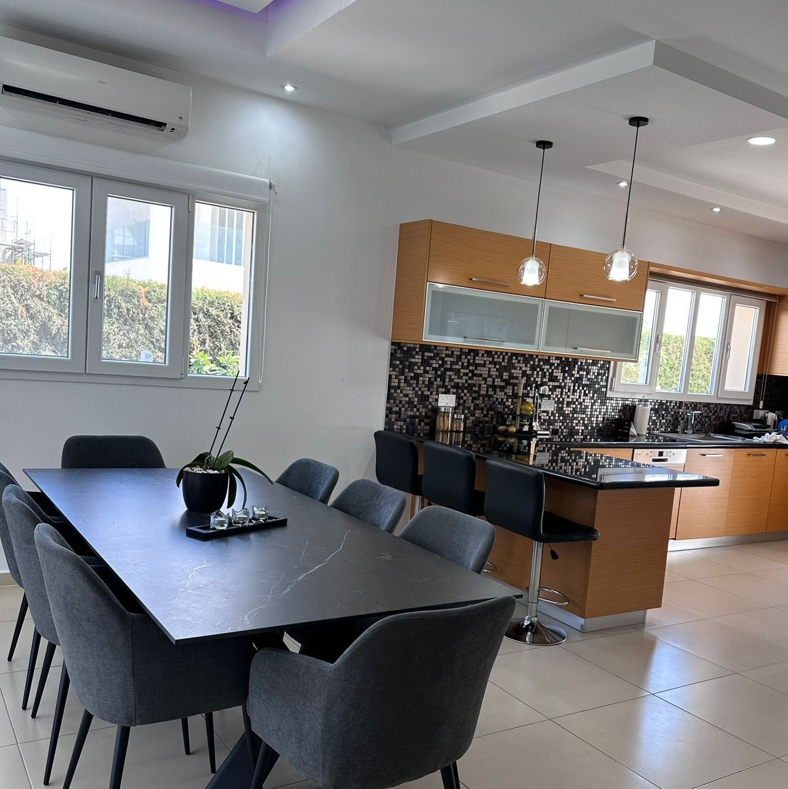 5 BR Villa in Agios Tychonas, Limassol — photo 6