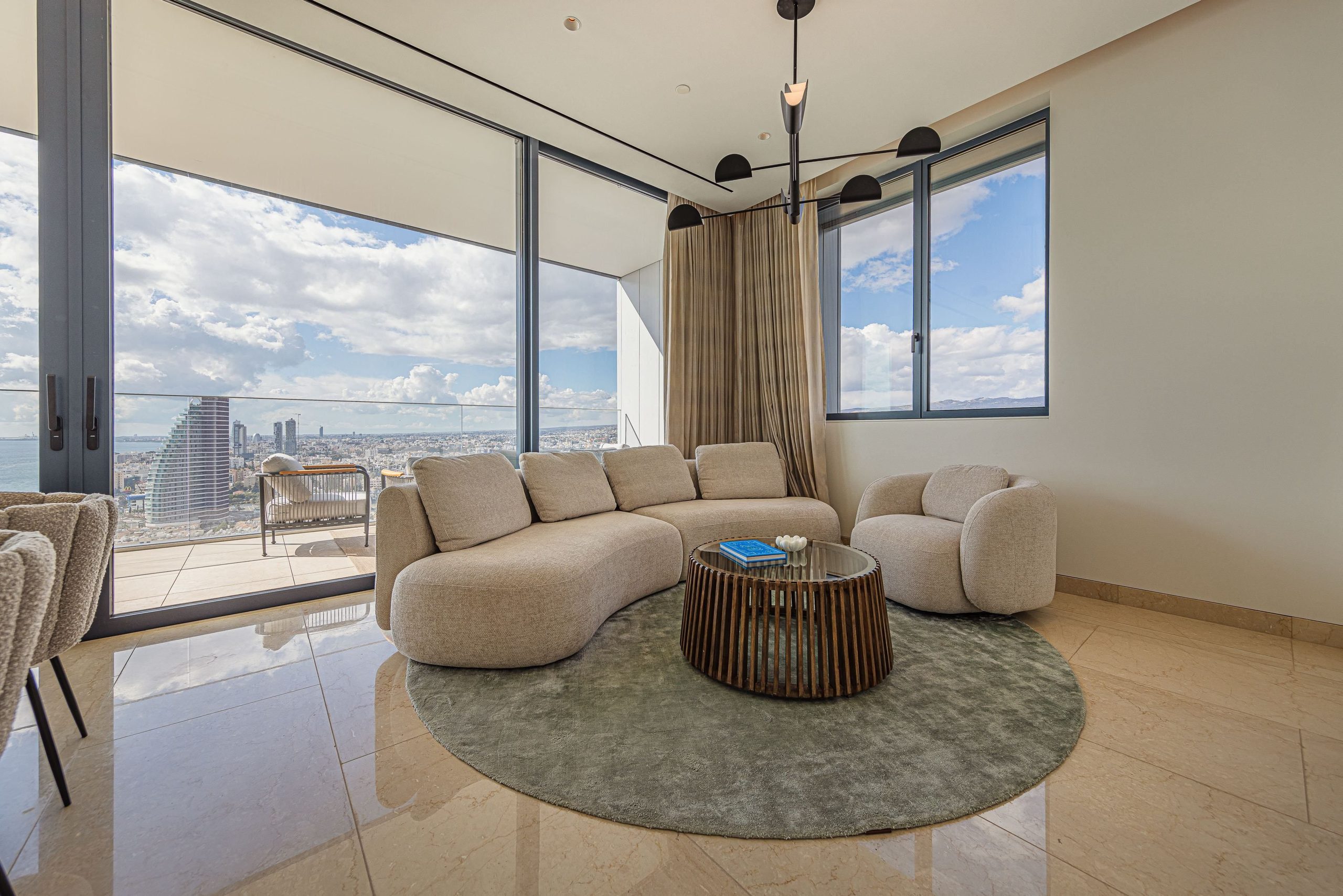 2 BR Luxury Apartment in Mouttagiaka, Limassol — photo 2