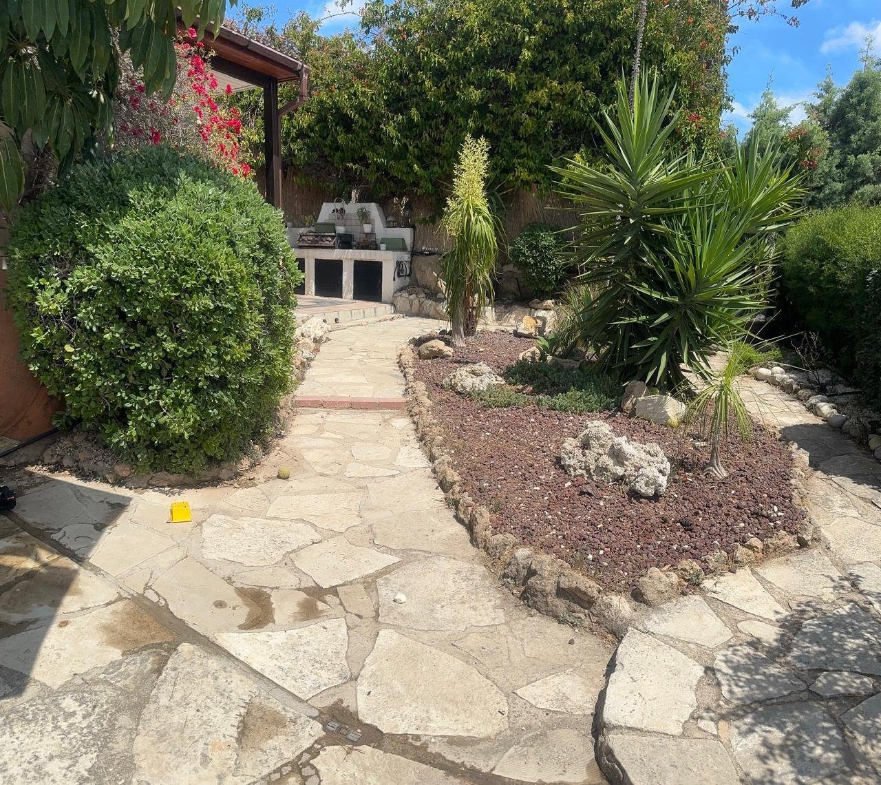 3 BR Bungalow in Tala, Paphos photo 13