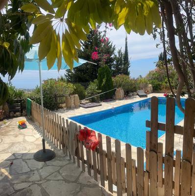 3 BR Bungalow in Tala, Paphos thumbnail 2