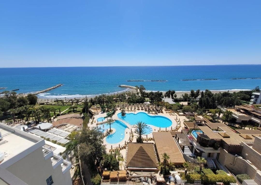 3 BR Apartment in Agios Tychonas, Limassol — photo 8