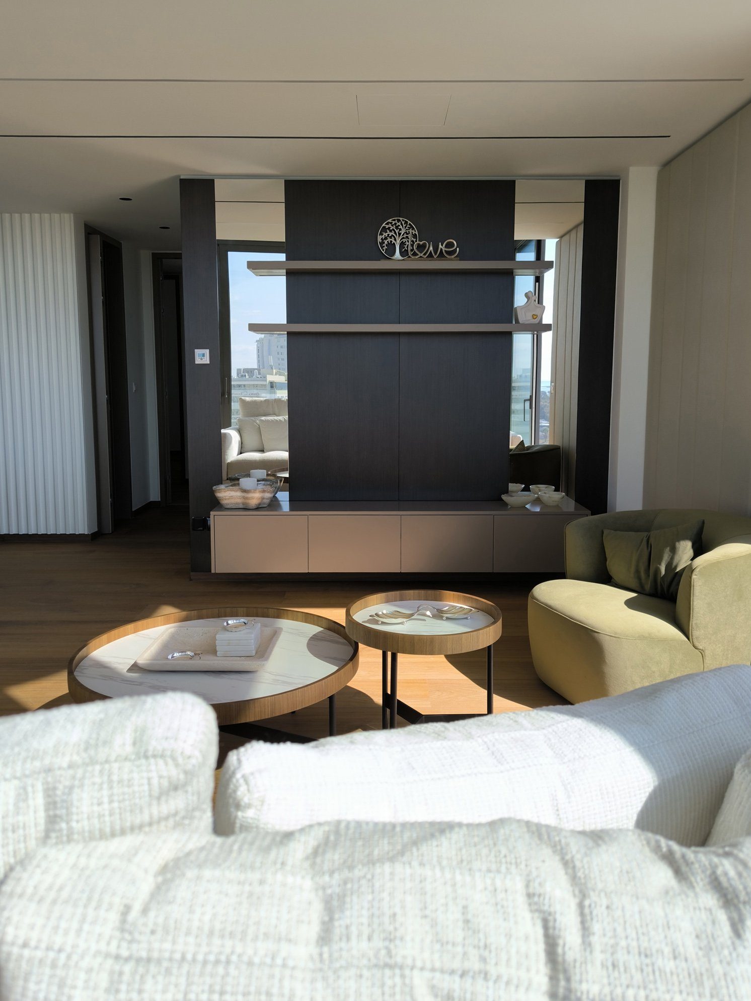 3 BR Apartment in Arch Makarios III, Larnaca photo 6