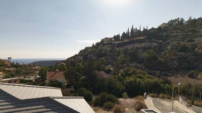 4 BR Luxury Villa in Agios Tychonas, Limassol thumbnail 34