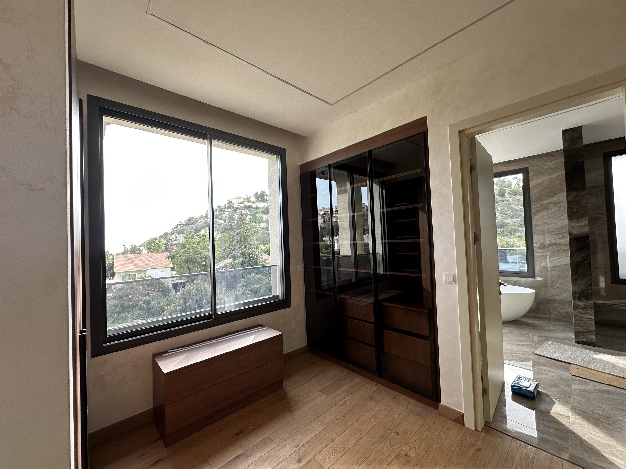 4 BR Luxury Villa in Agios Tychonas, Limassol photo 15