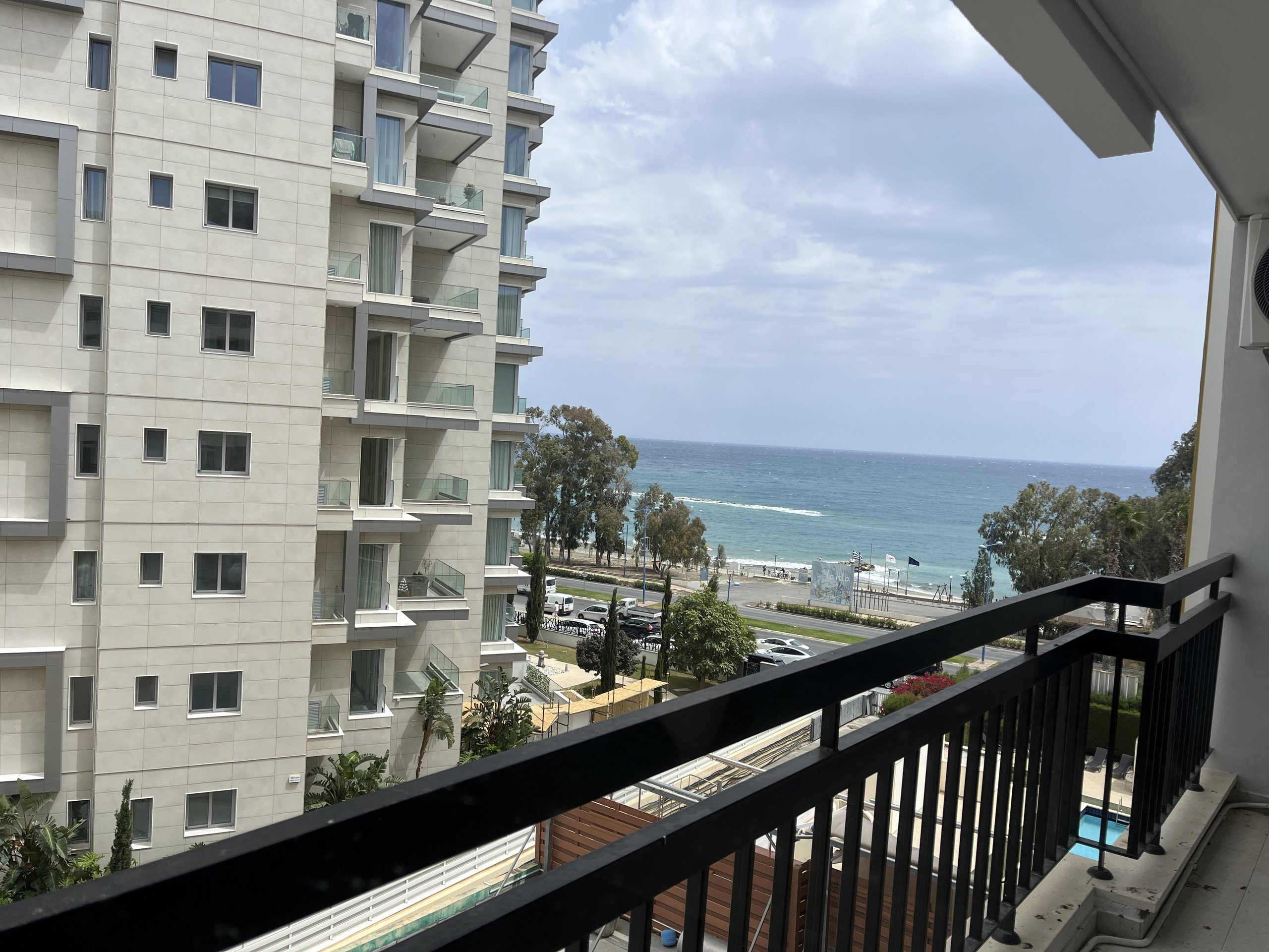 2 BR Apartment in Agios Tychonas, Limassol photo 14