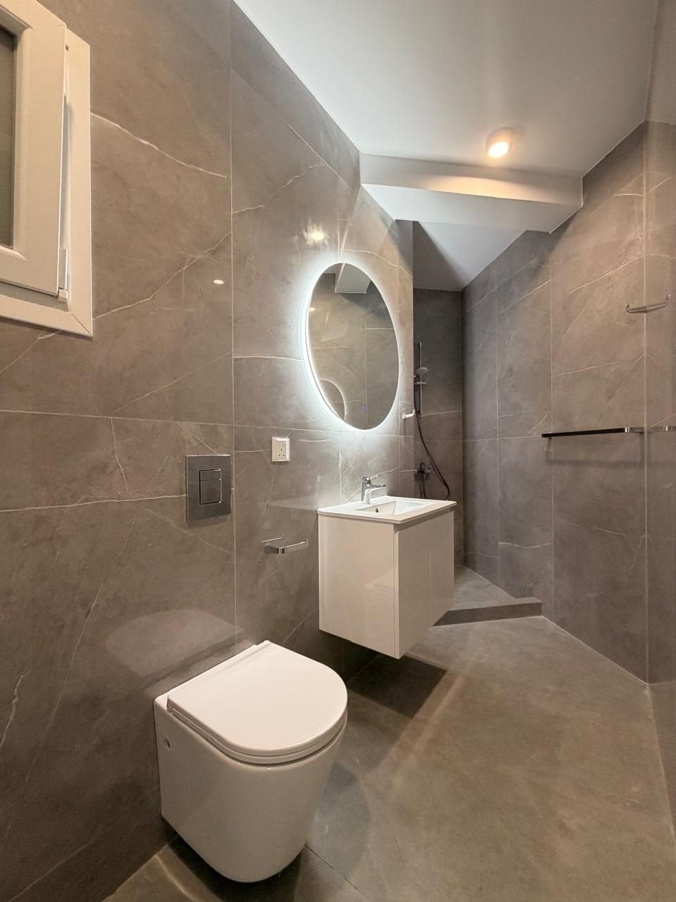 2 BR Apartment in Agios Tychonas, Limassol photo 8