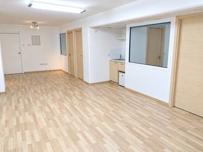 Office in Panthea, Limassol thumbnail 4