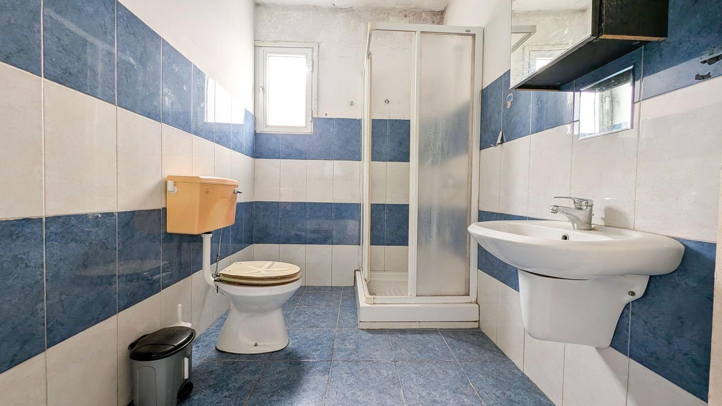 Ground Floor House with basement in Lakatamia, Nicosia photo 18