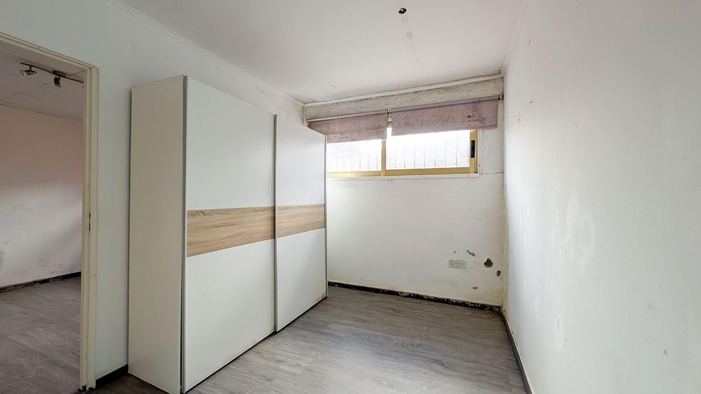 Ground Floor House with basement in Lakatamia, Nicosia photo 12