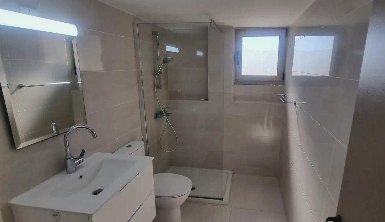 2 BR Apartment in Agia Zoni, Limassol photo 8