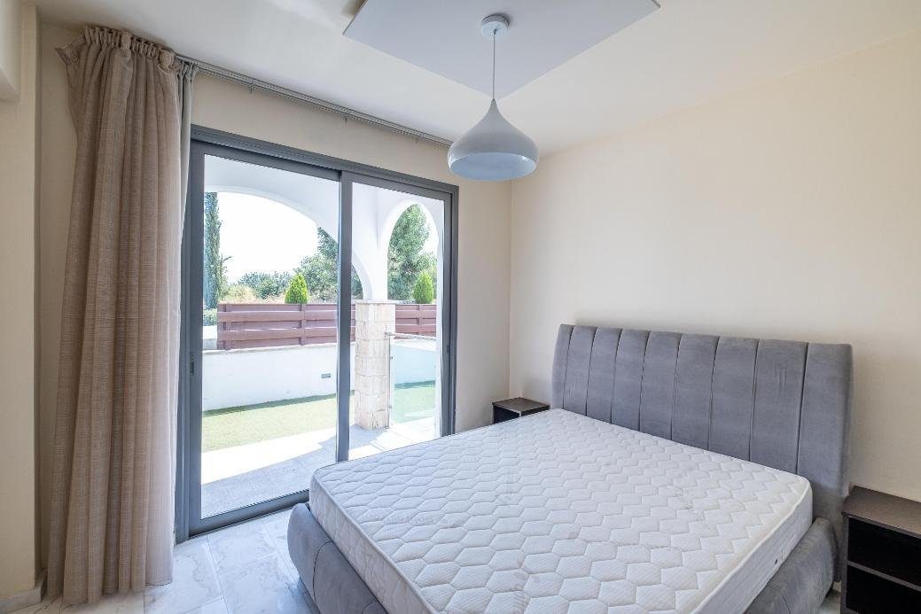 1-bedroom apartment with jacuzzi in Latchi, Paphos photo 10