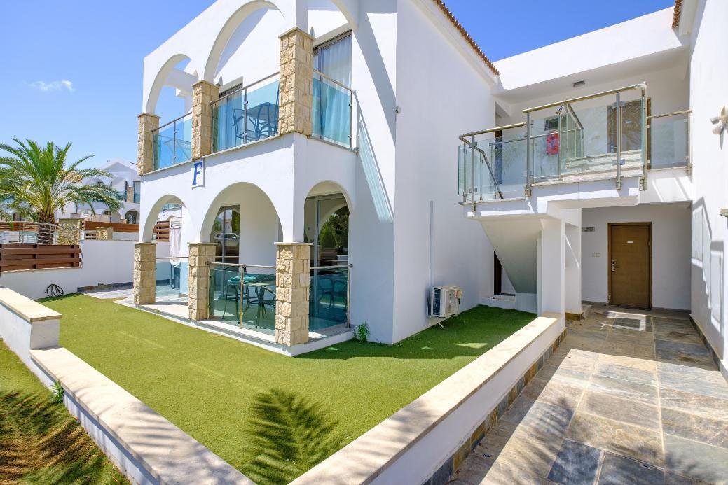 1-bedroom apartment with jacuzzi in Latchi, Paphos photo 1